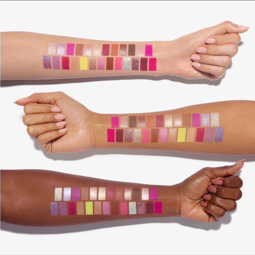 Anastasia Beverly Hills Norvina Pro Pigment Palette Vol. 4 - Picture 8 of 8